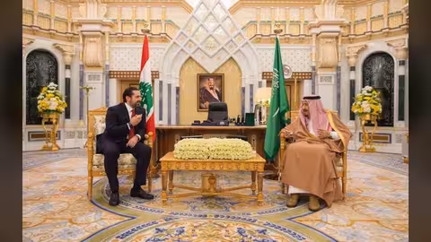 سعد الحريري يلتقي بن سلمان وينشر صورة سيلفي.. شاهد