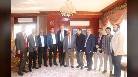 وفد من المؤتمر برئاسة البركاني يلتقي السفير الأمريكي باليمن.. تفاصيل اللقاء