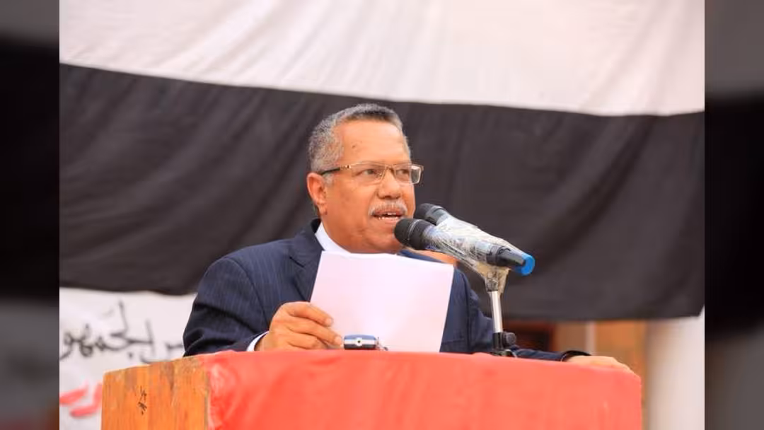 الشريف: هكذا استقبل بن دغر خبر اقتحام منزله في صنعاء 