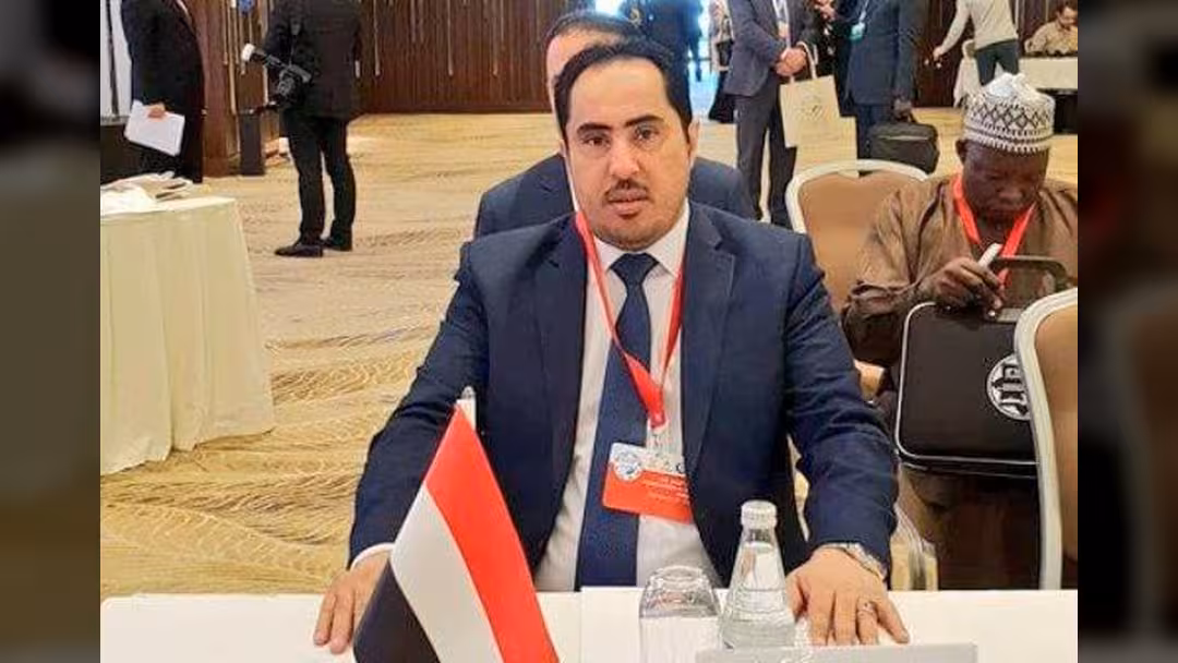 جدل غياب وزير الرياضة البكري عن افتتاح كأس آسيا في الإمارات