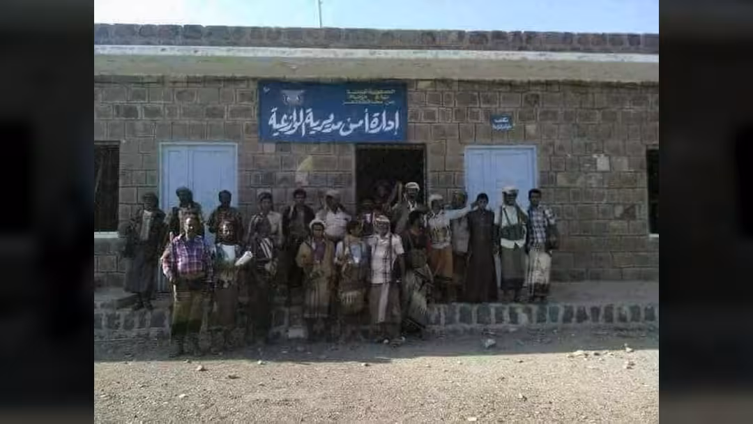 تعز: وجهاء الوازعية ينددون بالاعتداء على نقطة أمنية