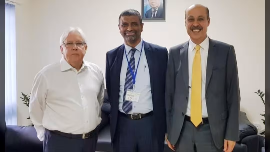 المبعوث الأممي إلى اليمن غريفيث يلتقي أمين عام مؤتمر حضرموت الجامع