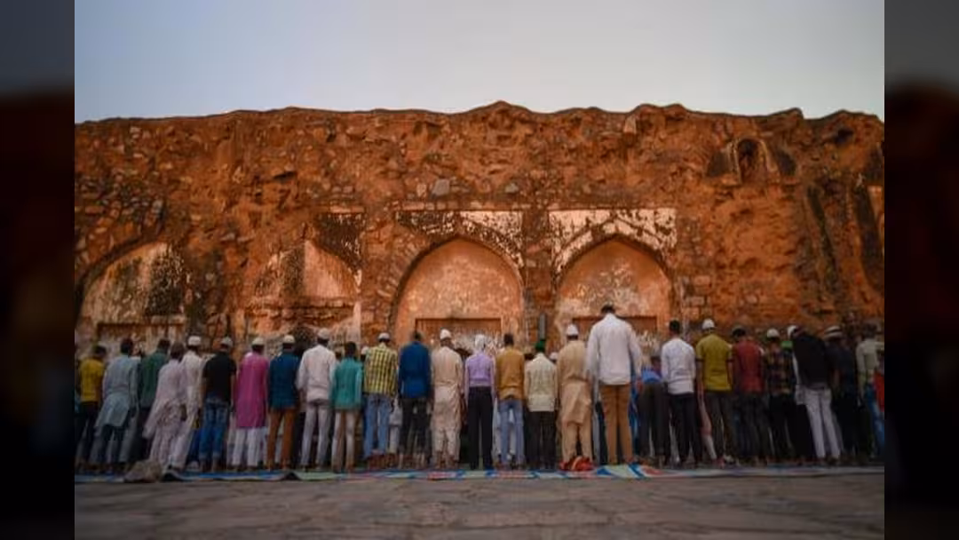 المغرب العربي: 6 أغانٍ وأناشيد احتفلت بشهر رمضان.. فيديو
