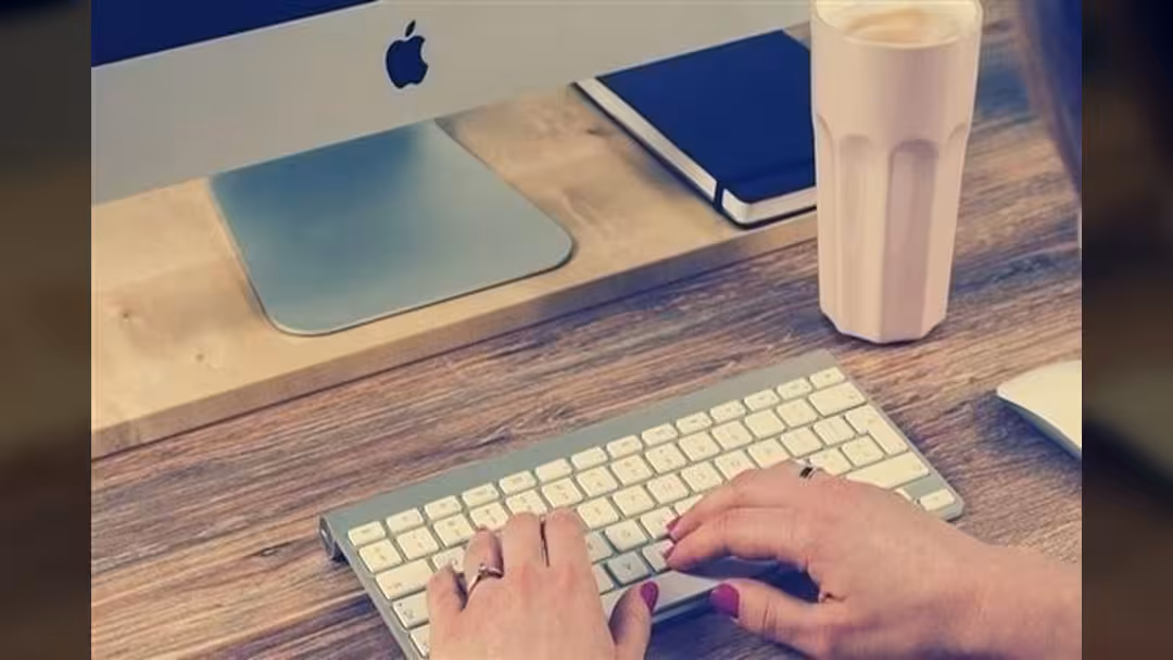 ما هي المعلومات التي تعرفها عنك أبل؟