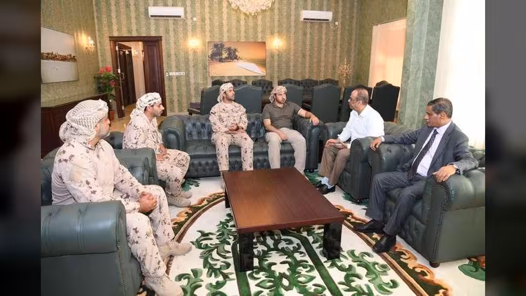محافظ حضرموت يرد على أنباء مناقشة دمج النخبة الحضرمية بقوات وزارة الداخلية