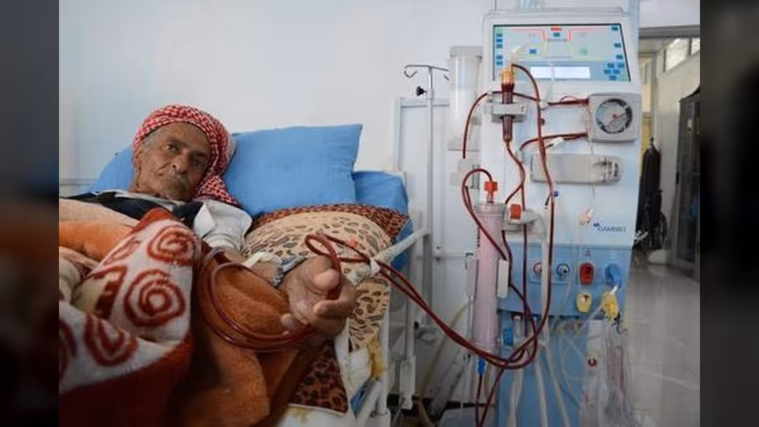 ميون توجه نداء لتوفير محاليل الغسيل الكلوي لإنقاذ المرضى في اليمن