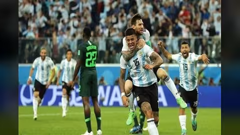 ماذا قال ميسي عن مواجهة زملائه في دور الـ16 من كأس العالم؟