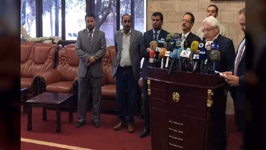 المبعوث الأممي يغادر صنعاء بعد لقاء عبدالملك الحوثي وقيادات أخرى