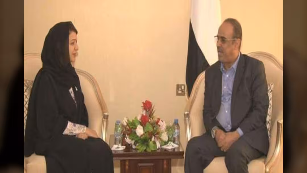 الميسري يستقبل وزيرة إماراتية ويناقش معها القضايا الأمنية وإغلاق السجون
