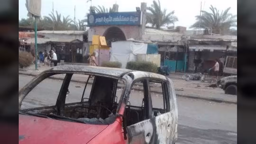 الصليب الأحمر: 225 قتيلاً وجريحاً جراء هجمات الحديدة وظروف الانفجارات مجهولة