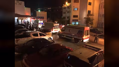 بالفيديو.. إرهابيون يفجرون مبنى في السلط والأمن الأردني ينفذ مداهمة