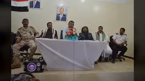 محافظ سقطرى يكشف تفاصيل الأحداث الأخيرة والعلاقة مع الإمارات