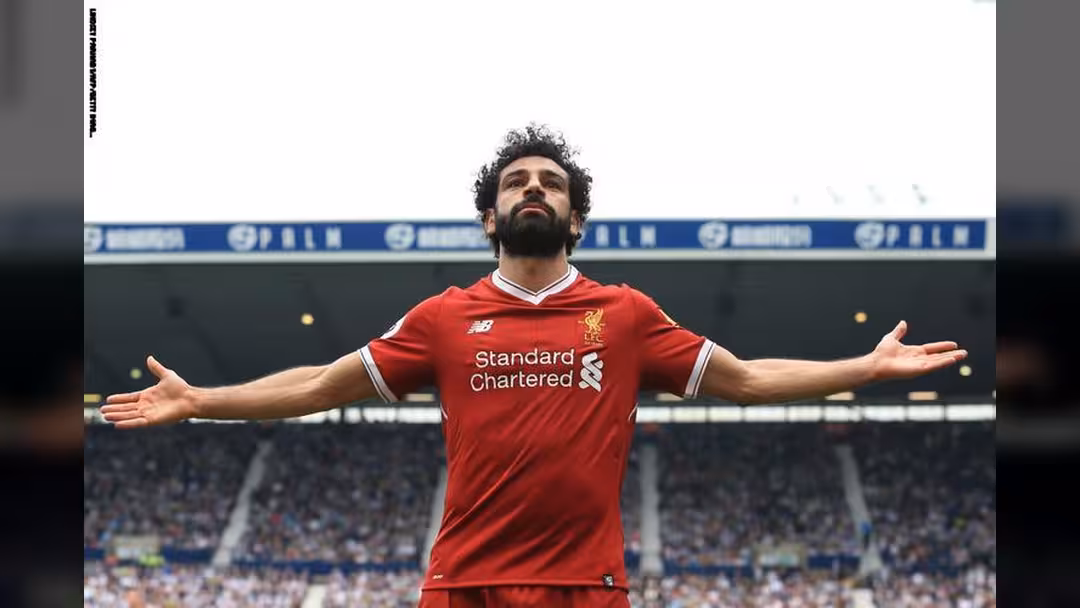 شاهد.. السفير الاسرائيلي يستفز المصريين بصورة مع النجم محمد صلاح