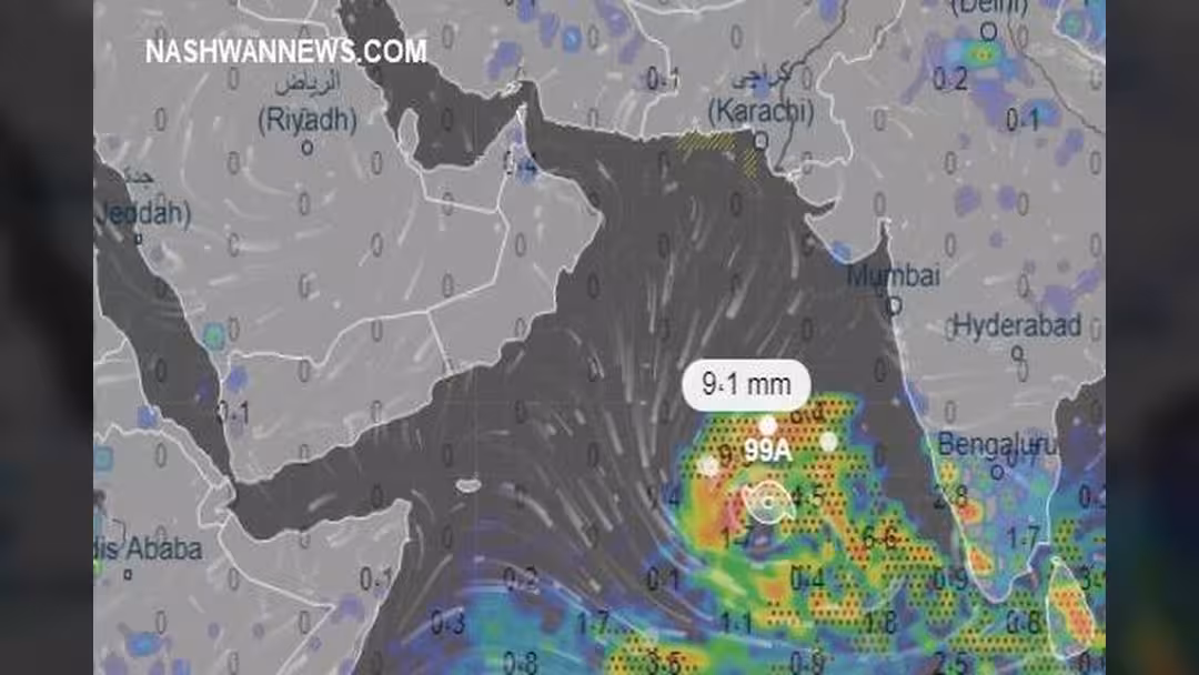منخفض مداري في بحر العرب قد يتحول إلى إعصار باتجاه سواحل عُمان وشرق اليمن