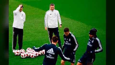أول صفقة شتوية لريال مدريد.. نجم سابق في برشلونة