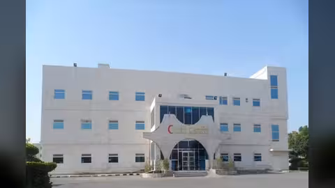 تواصل المواجهات في الحديدة وقوات الشرعية تدخل مستشفى 22 مايو