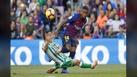 ريال بيتيس يمطر شباك برشلونة برباعية في الدوري الإسباني.. شاهد الأهداف