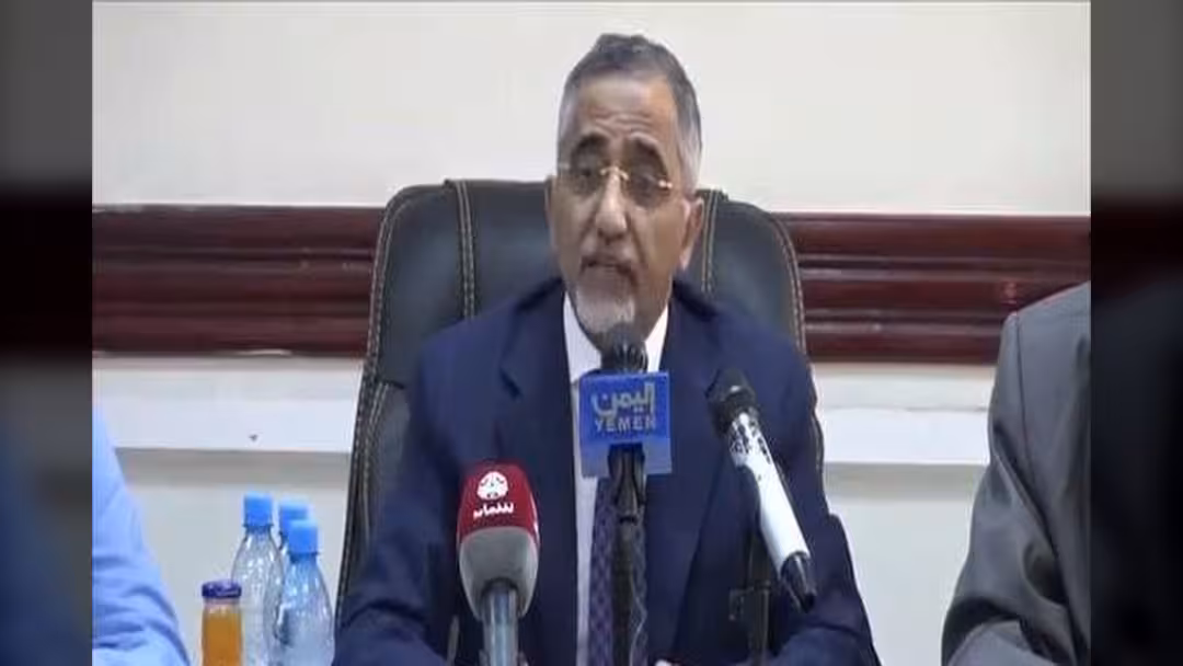 البنك المركزي ينفي وجود أي حساب لمحافظه زمام على مواقع التواصل الاجتماعي