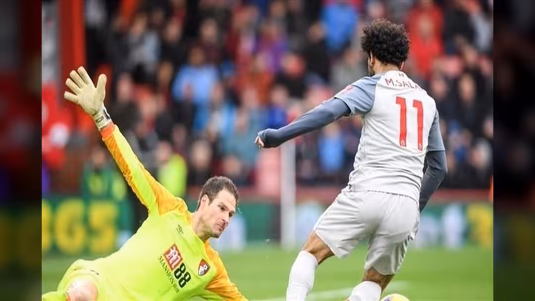 الدوري الإنجليزي: محمد صلاح يرفض استلام جائزة رجل مباراة بورنموث