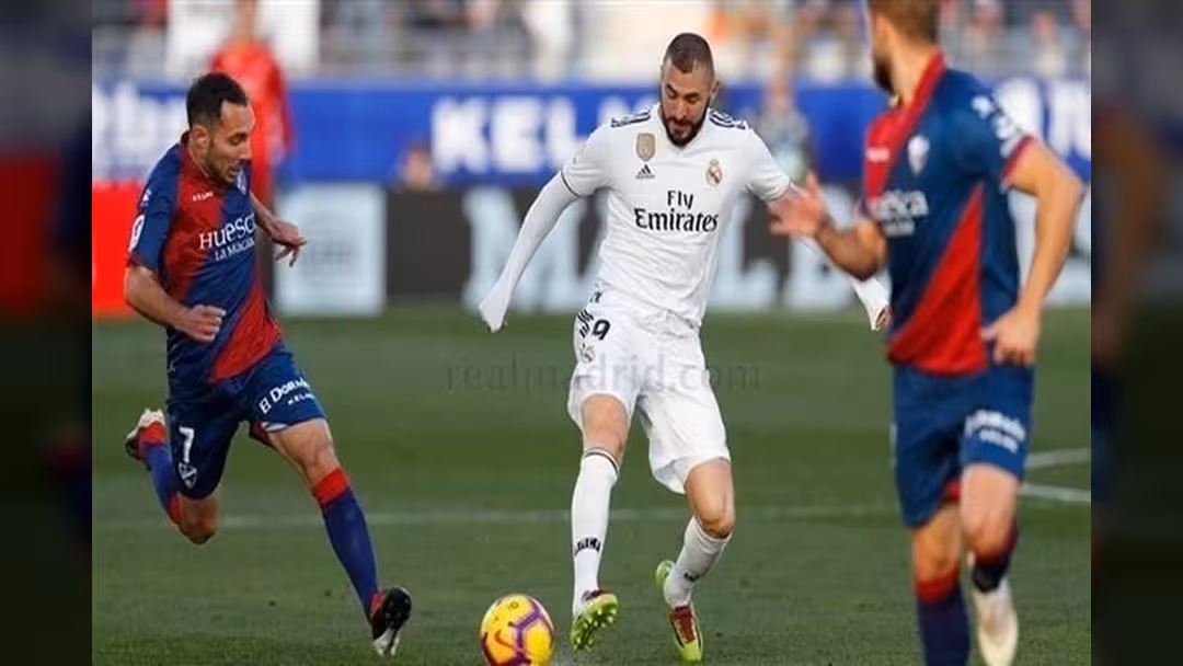 بيل يقود ريال مدريد للإفلات بثلاث نقاط من ملعب ويسكا في الدوري الإسباني.. فيديو