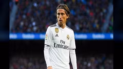مودريتش يشن هجوماً شرساً على مدرب أتلتيكو مدريد سيميوني