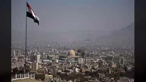 مركز الأرصاد يتوقع استمرار الأجواء الباردة وتكون الصقيع في 10 محافظات يمنية