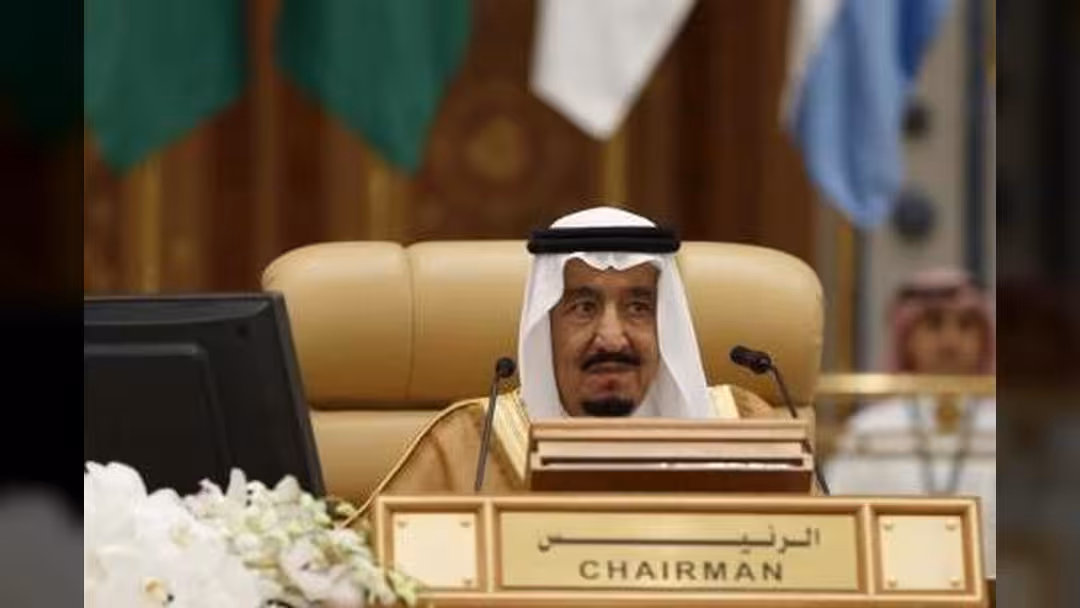 نص جميع الأوامر الملكية السعودية وأسماء المعينين والمعفيين