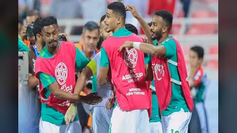 السعودية تفوز على كوريا الشمالية برباعية نظيفة في كأس آسيا.. فيديو