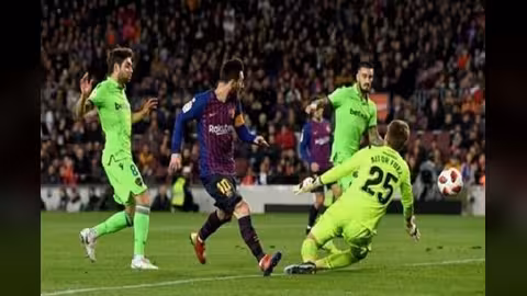 رئيس ليفانتي سيتقدم بشكوى ضد برشلونة