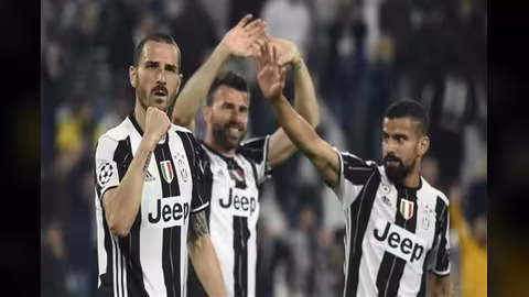 ضربة موجعة ليوفنتوس قبل مواجهة أتلتيكو مدريد في دوري أبطال أوروبا