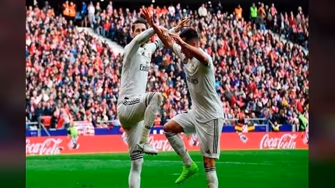 ريال مدريد يفوز على أتلتيكو بثلاثية في الدوري الإسباني.. فيديو
