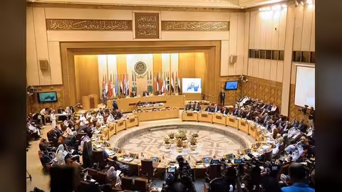 بعد الإطاحة بالبشير.. الجامعة العربية تعرض الدعم على السودان