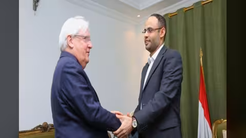 الحوثيون للمبعوث الأممي بصنعاء: وافقنا على خطة إعادة الانتشار في الحديدة