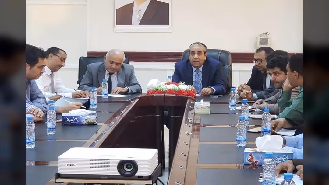 حافظ معياد يكشف عن رؤيته لتطوير أداء البنك المركزي اليمني
