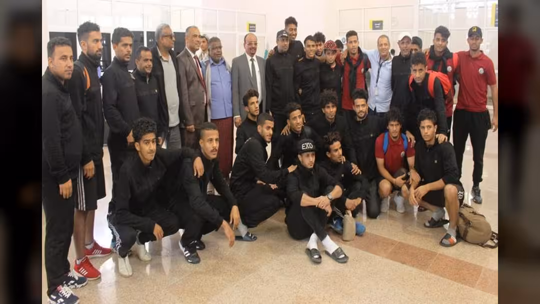 المنتخب الوطني الأولمبي يعود إلى اليمن بعد مشاركة مُخيبة في تصفيات كأس آسيا.. صورة