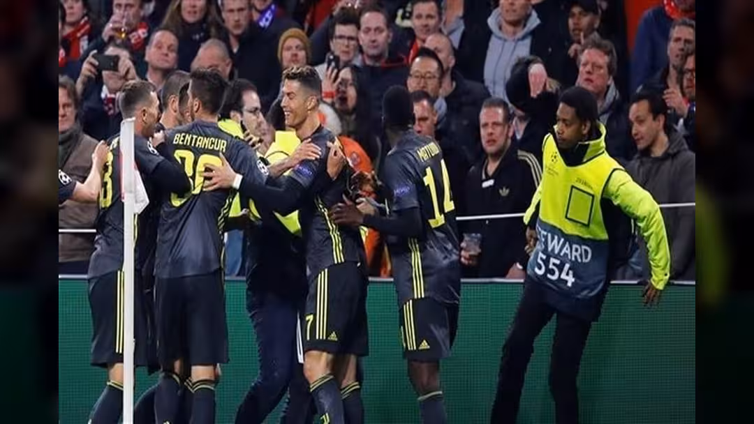 يوفنتوس يستعد للاحتفال بالدوري الإيطالي للمرة 8 على التوالي