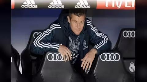 توني كروس ينفي رحيله من ريال مدريد