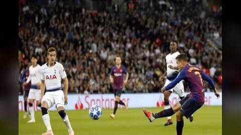 تغريم برشلونة 20 ألف يورو لفشل تنظيم مباراة توتنهام في دوري الأبطال