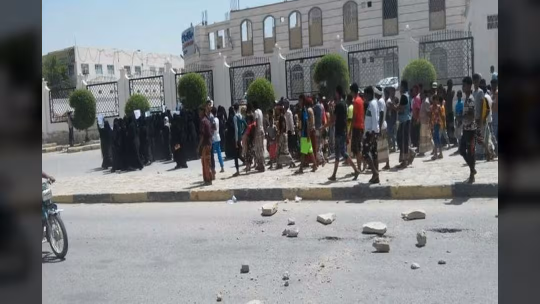 احتجاجات في حضرموت بسبب انقطاع الكهرباء