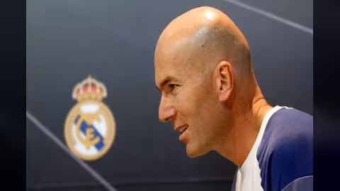 زيدان يعود لقيادة تدريبات ريال مدريد في كندا