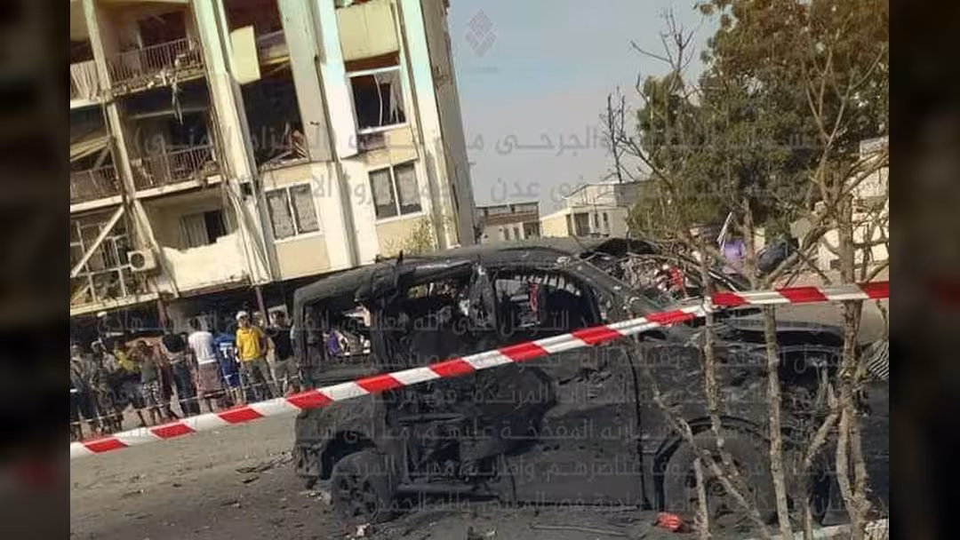داعش يتبنى التنفجير الانتحاري ضد شرطة الشيخ عثمان في عدن
