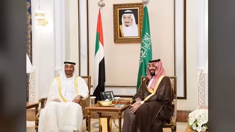 تفاصيل زيارة محمد بن زايد إلى السعودية وتصريحاته بشأن اليمن