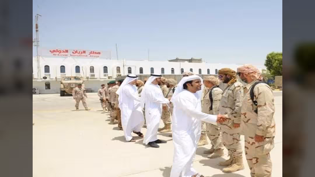 بالصور - الإمارات تسير رحلات إلى مطار الريان الدولي.. والجبواني لا تنسيق