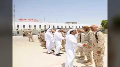 بالصور - الإمارات تسير رحلات إلى مطار الريان الدولي.. والجبواني لا تنسيق