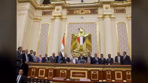 البركاني عن التسهيلات المصرية لليمنيين: نطالب بما كان في عهد عبدالناصر