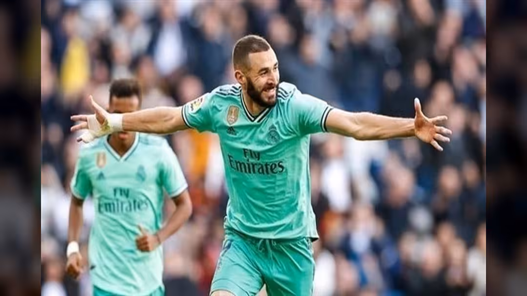 ريال مدريد يفوز على إسبانيول بثنائية وينفرد بصدارة الدوري الإسباني.. فيديو