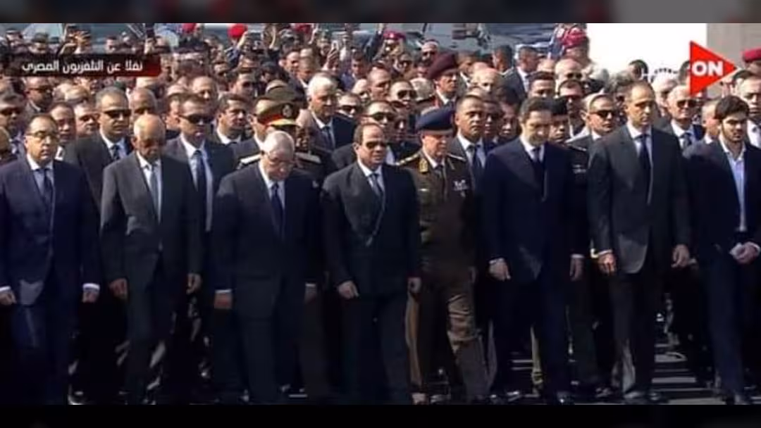 تشييع الرئيس المصري الأسبق محمد حسني مبارك - سيرة وفيديو