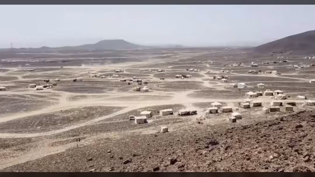 الصليب الأحمر يوثق نزوح الجوف ويكشف رقماً مرعباً حول الرعاية الصحية