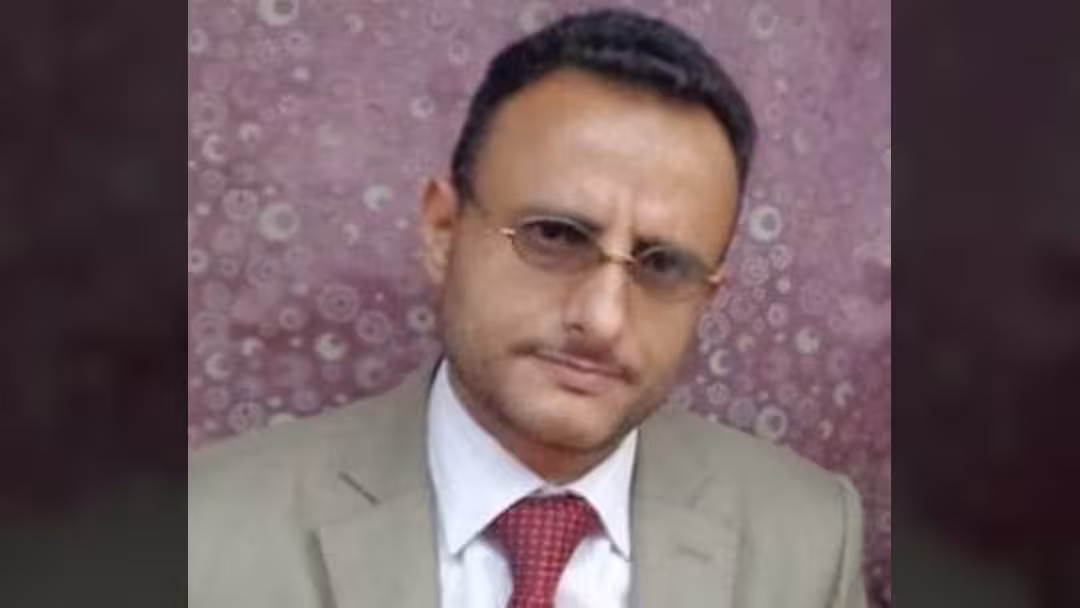 الشاعر عثمان أبو ماهر المخلافي: الحرف والبندقية