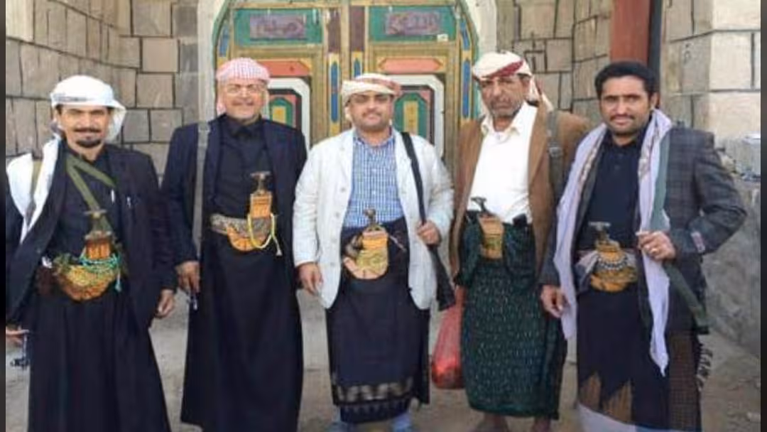 ياسر العواضي يعلن خرق الحوثيين الاتفاق ويدعو القبائل للاحتشاد